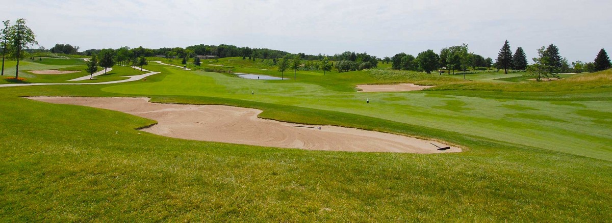 header_hole8